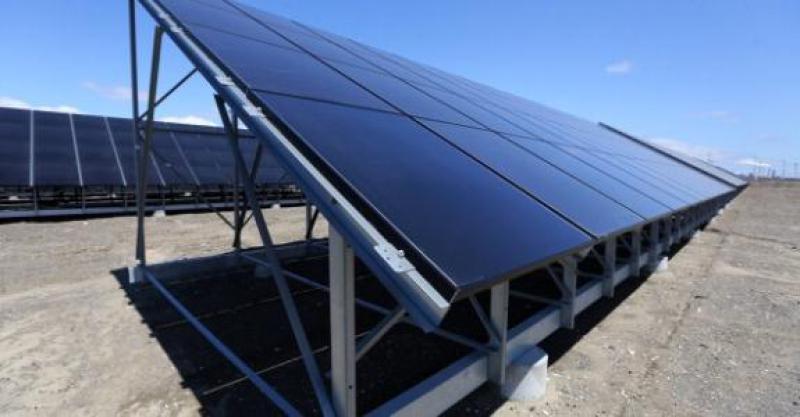 迪拜大學正在實施一項產(chǎn)生213兆瓦太陽能的項目