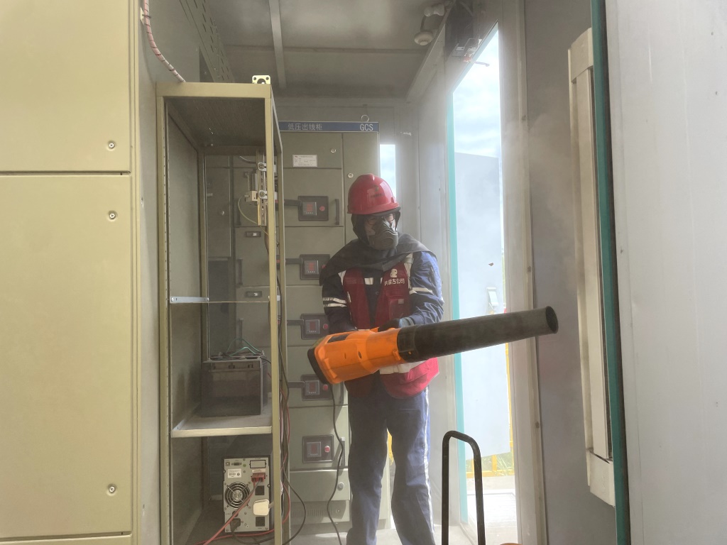 扎哈淖爾煤業公司：變壓器“煥新”守護電力安全