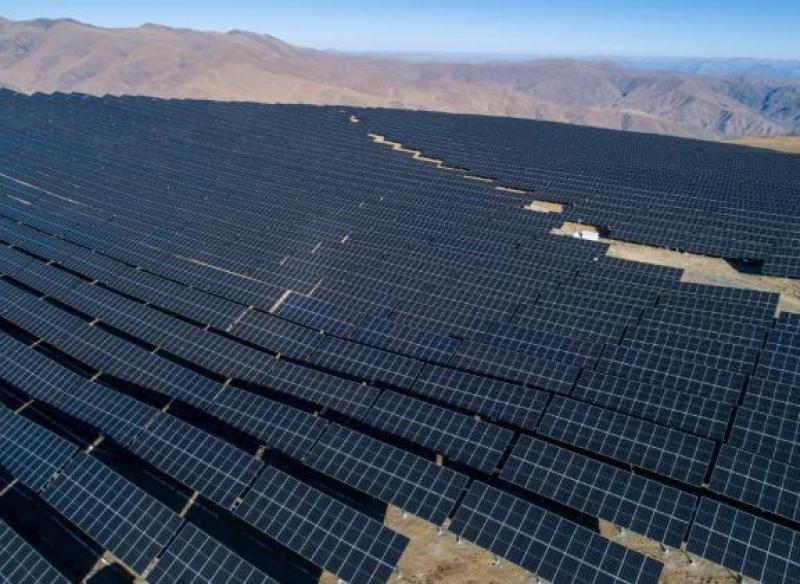 ST泉為：子公司簽訂11.25億元光伏項目EPC總承包合同