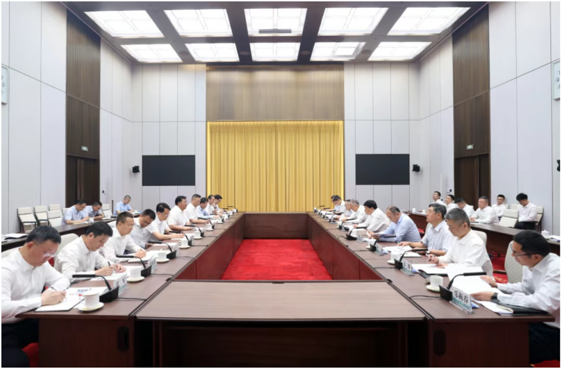 國家電網(wǎng)董事長張智剛董事長與中國鐵建董事長戴和根舉行會談