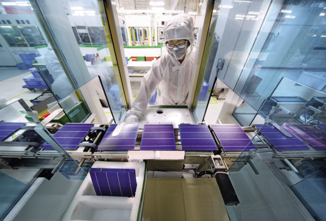 天合光能鈣鈦礦-硅串聯(lián)光伏技術取得新進展