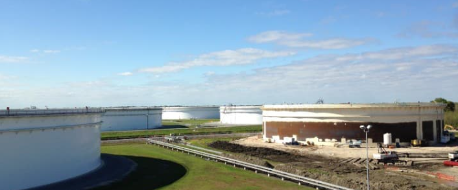 部分油輪仍在駛向委內瑞拉 石油出口面臨復雜局面